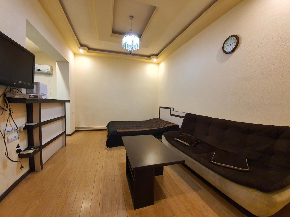 Tatev Apartments Erivan Exterior foto