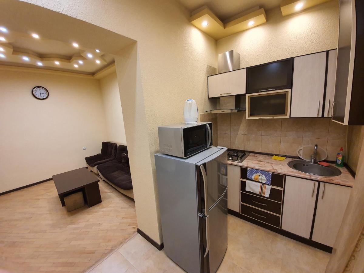 Tatev Apartments Erivan Exterior foto