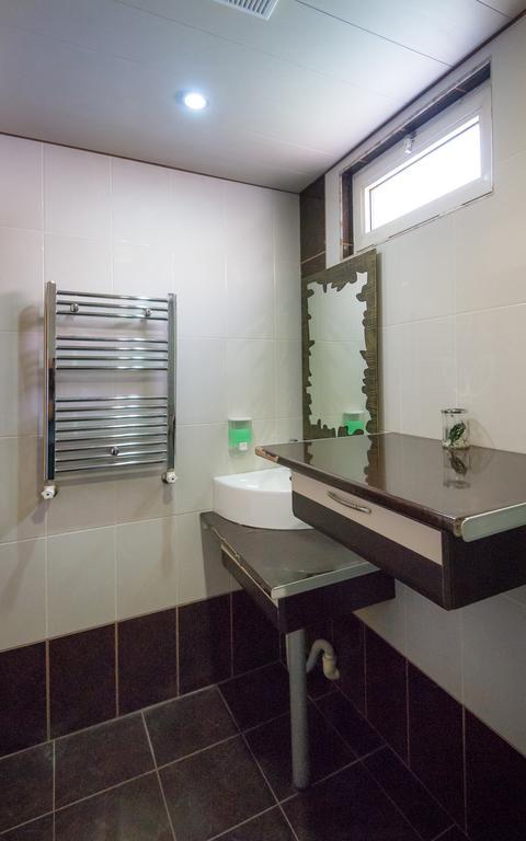 Tatev Apartments Erivan Exterior foto